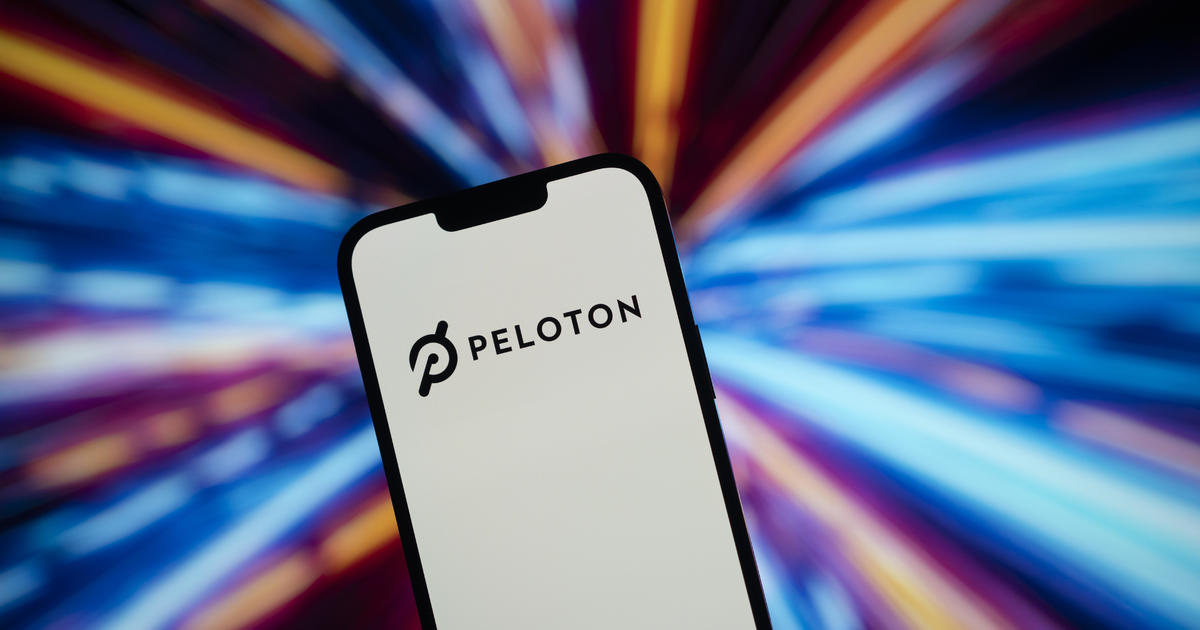 Read more about the article Peloton, once hailed as the future of fitness, is now sucking wind.  This is why.